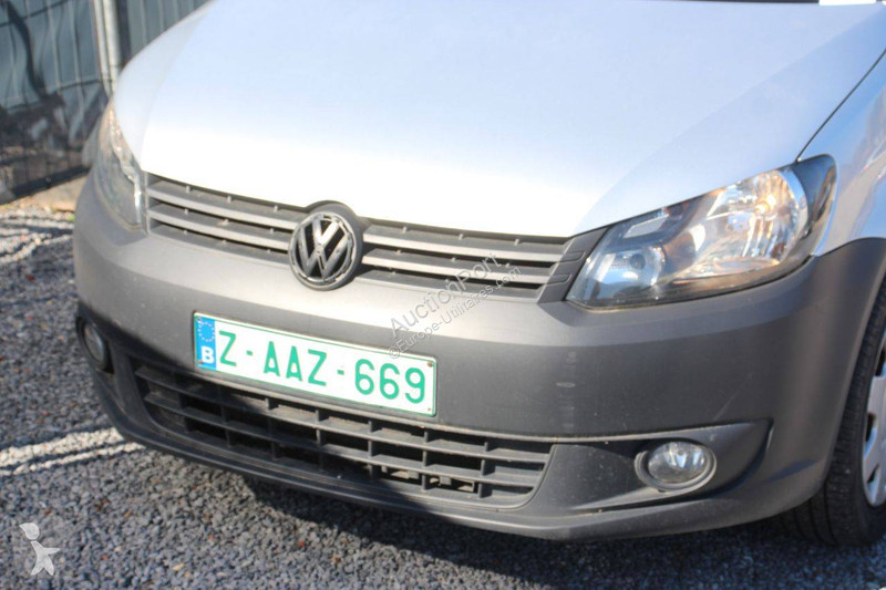 Furgoneta Volkswagen Kombi Maxi
