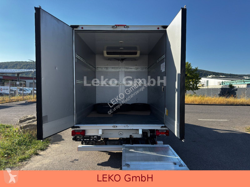Samochód dostawczy Mercedes 313 Mit Thermoking...