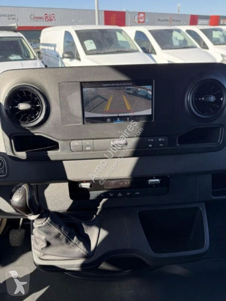 Furgoneta Mercedes