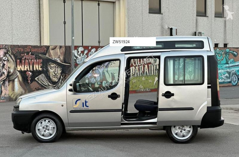 Veicolo commerciale Fiat doblo uso disabili