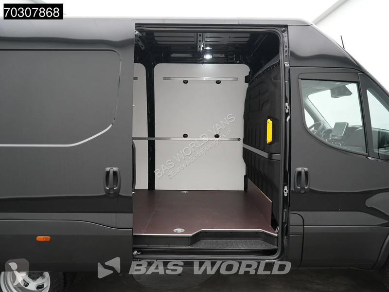 عربة نفعية Iveco 35C21 3.0L - Automático -...