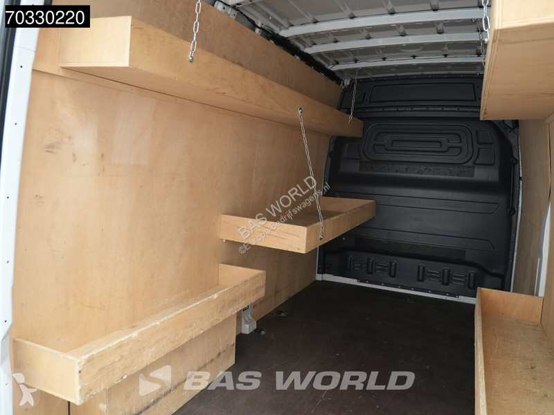 Véhicule utilitaire Mercedes L2H2 100%...
