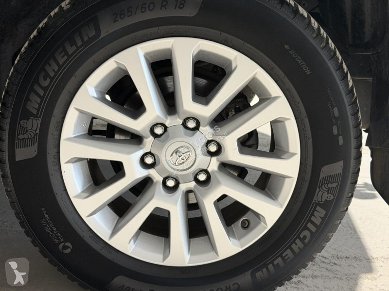 Samochód dostawczy Toyota LAND CRUISER 177 D-4D...