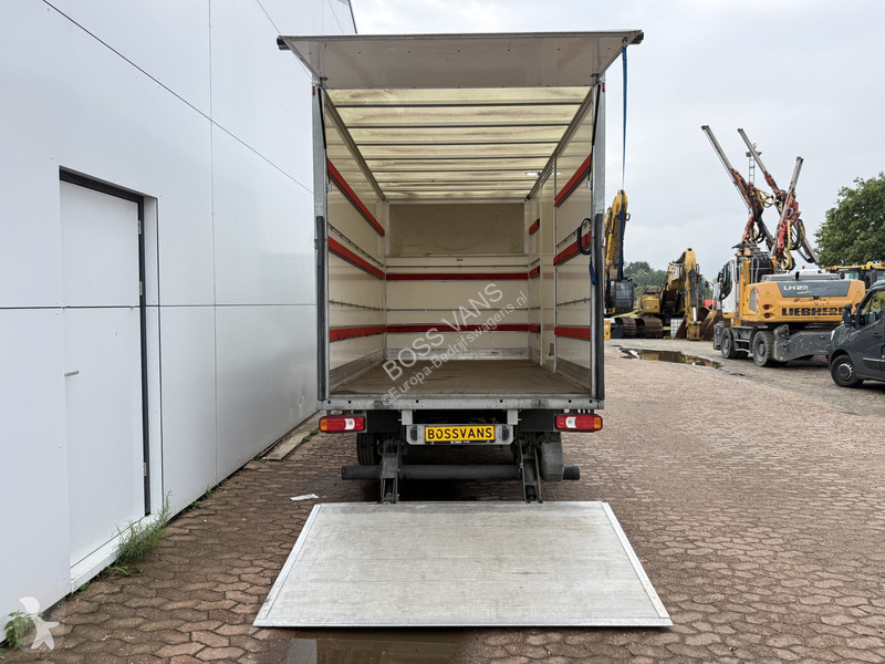Autoutilitară Iveco 35C16 3.0 160PK Laadklep...