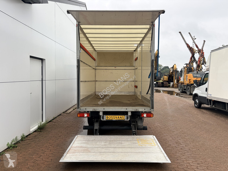 Véhicule utilitaire Iveco 35C16 3.0 160PK...