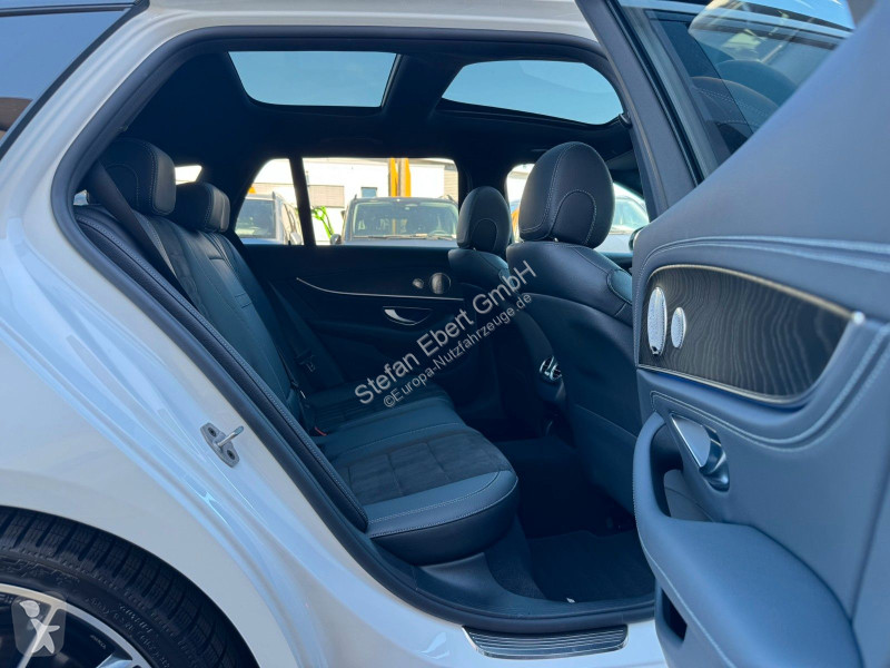 Mercedes E 300 d  T 4M A...