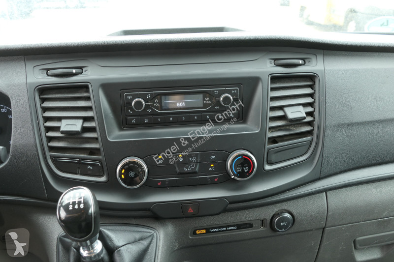Ford Transit Custom 280 TDCi L1H1 van