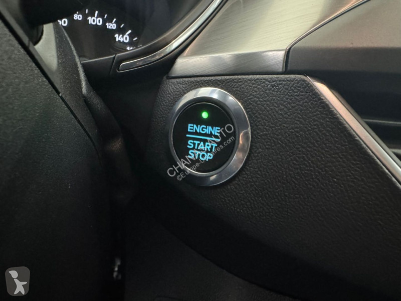 Véhicule utilitaire Ford 1.0 EcoBoost 125...