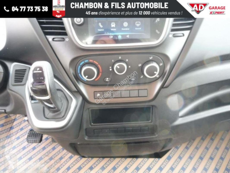 عربة نفعية Iveco 35S18 3.0 V16 HI-MATIC H2 180CV