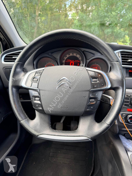Citroën 1.6 E-HDI 110 EXCLUSIVE + van