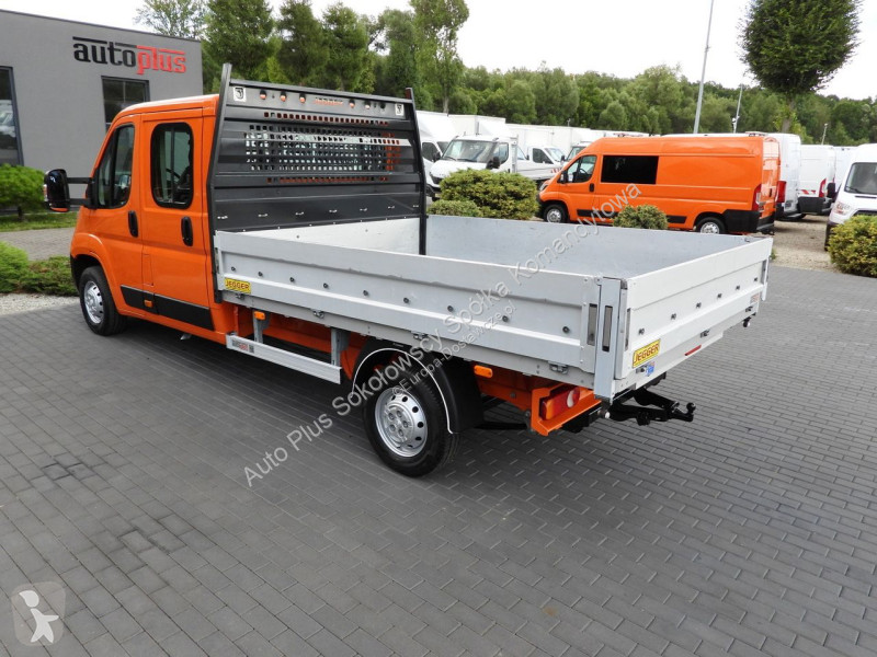Véhicule utilitaire Peugeot  BOXER