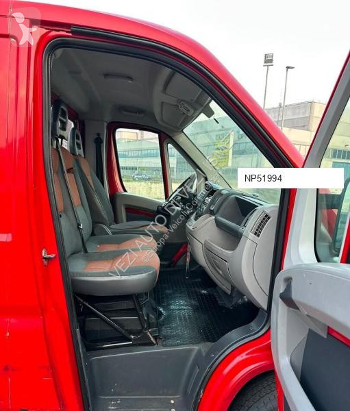 Véhicule utilitaire Fiat ducato