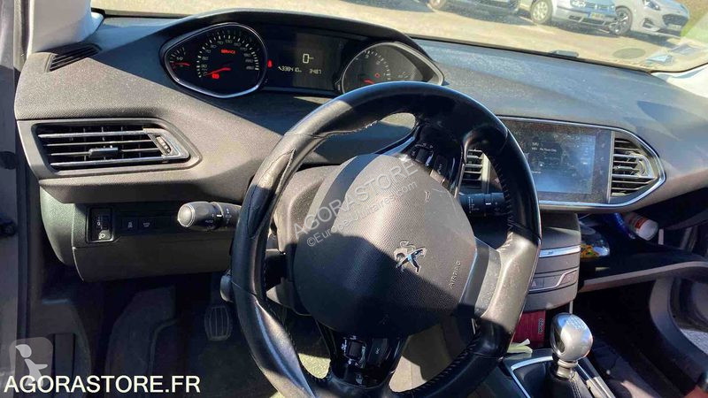 Véhicule utilitaire Peugeot 308