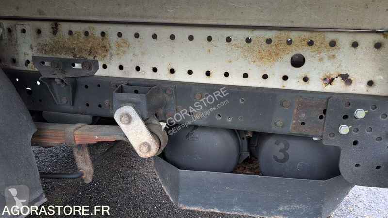 Véhicule utilitaire Iveco 35C14G