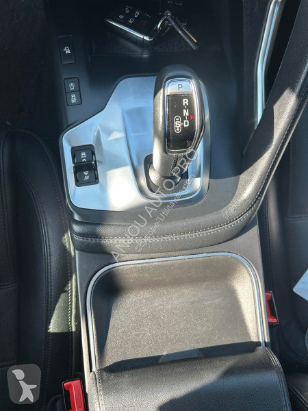 Véhicule utilitaire Jaguar D180 AWD 2.0 180CH S...