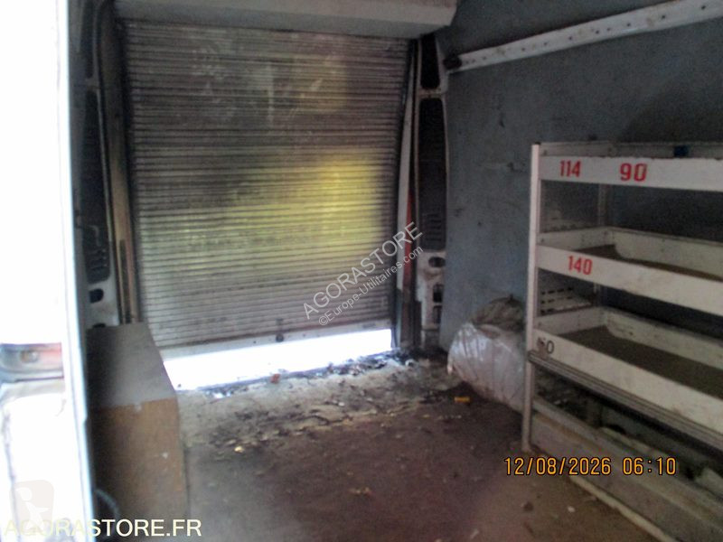 Véhicule utilitaire Peugeot BOXER