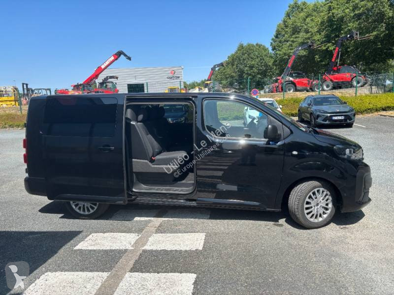Véhicule utilitaire Peugeot