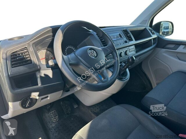 Véhicule utilitaire Volkswagen T6 - transp.28...