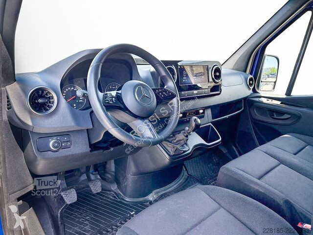 Véhicule utilitaire Mercedes SPRINTER - 311 CDI...