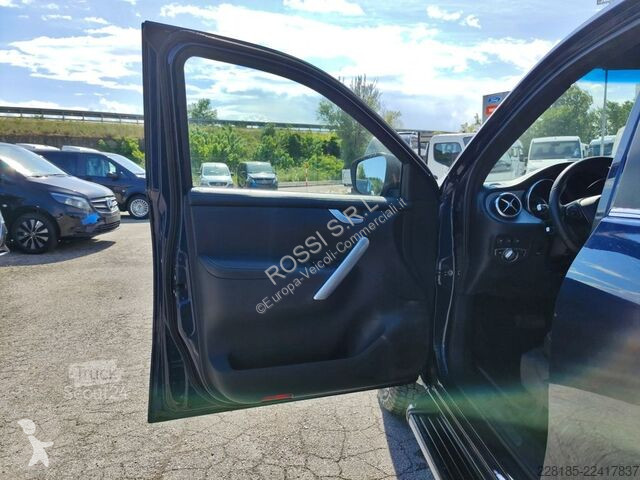 Véhicule utilitaire Mercedes CLASSE X - Classe...