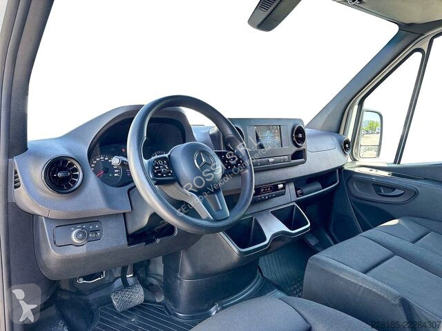 Véhicule utilitaire Mercedes III - sprinter 319...