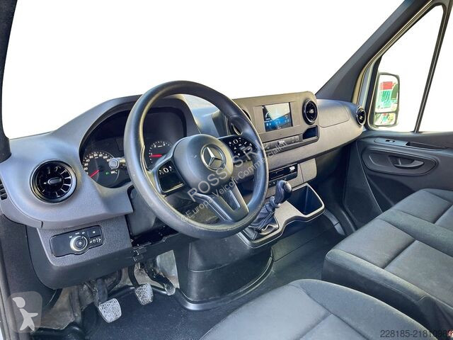 Véhicule utilitaire Mercedes III - sprinter 311...