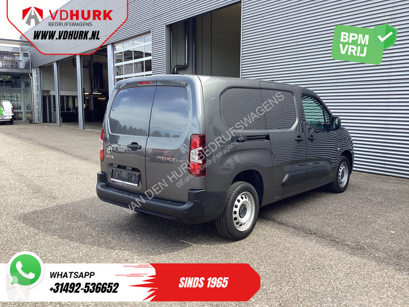 Véhicule utilitaire Toyota 1.5 130 pk Aut. L2...