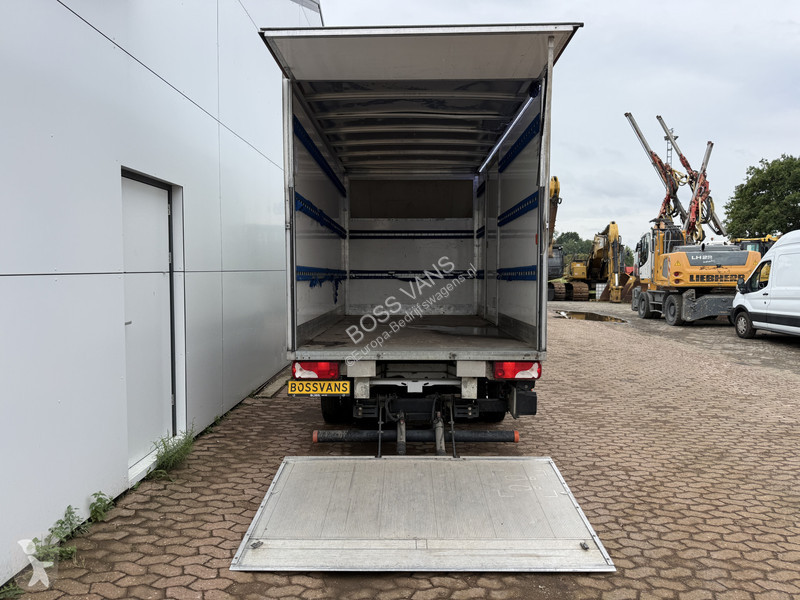Véhicule utilitaire Mercedes 515 1.9 CDI 150PK...
