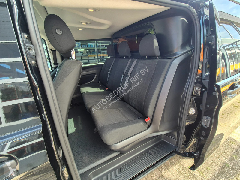 Véhicule utilitaire Mercedes L2 DC 5 Pers/...