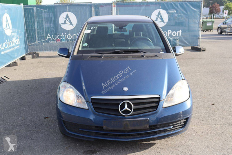 Véhicule utilitaire Mercedes A180 A-lasse