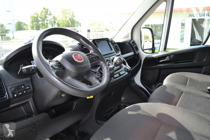 Лекотоварен автомобил Fiat FIAT DUCATO BENNE...
