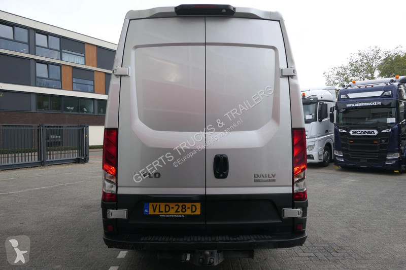 Bedrijfswagen Iveco 40C180 | L2H2 | Double...