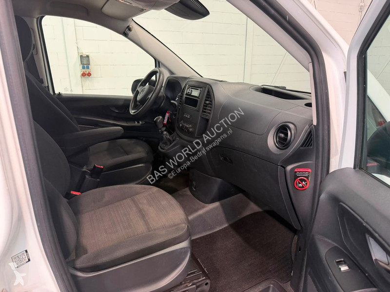 Véhicule utilitaire Mercedes Lang Vito