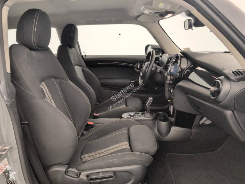 Véhicule utilitaire Mini  HATCH 3 PORTES...