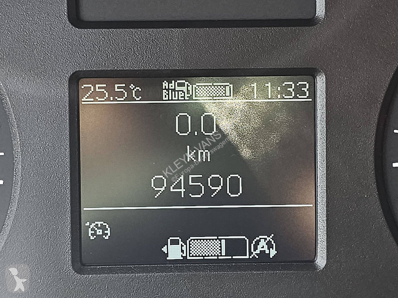 Véhicule utilitaire Mercedes 317 L2H2 Mbux Navi AC