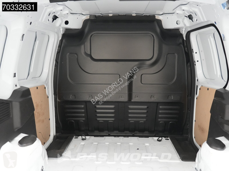 Véhicule utilitaire Ford Courier Benzine L1H1...