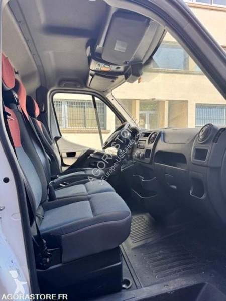 Véhicule utilitaire Renault MASTER