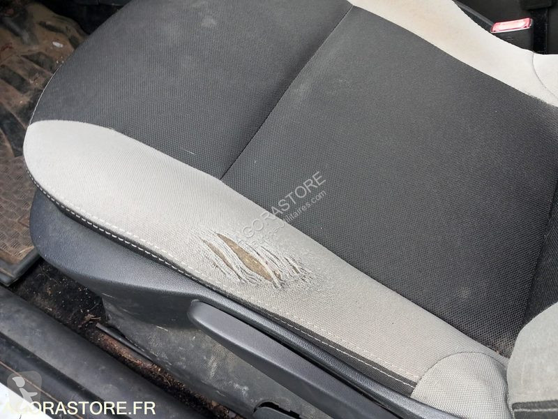 Véhicule utilitaire Renault CLIO