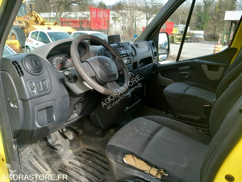 Véhicule utilitaire Renault MASTER