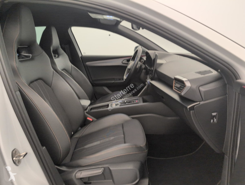 Véhicule utilitaire Cupra  LEON