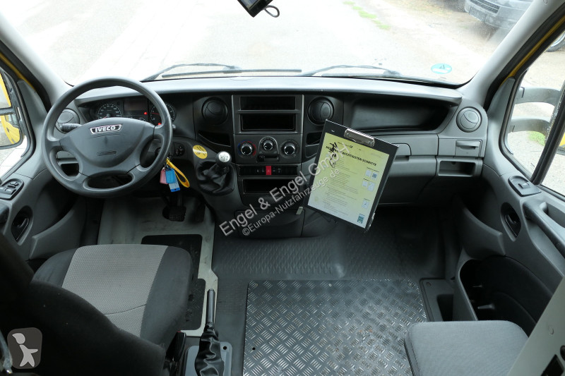 Bedrijfswagen Iveco Daily 35 S11 C30C AUTOMATIK...