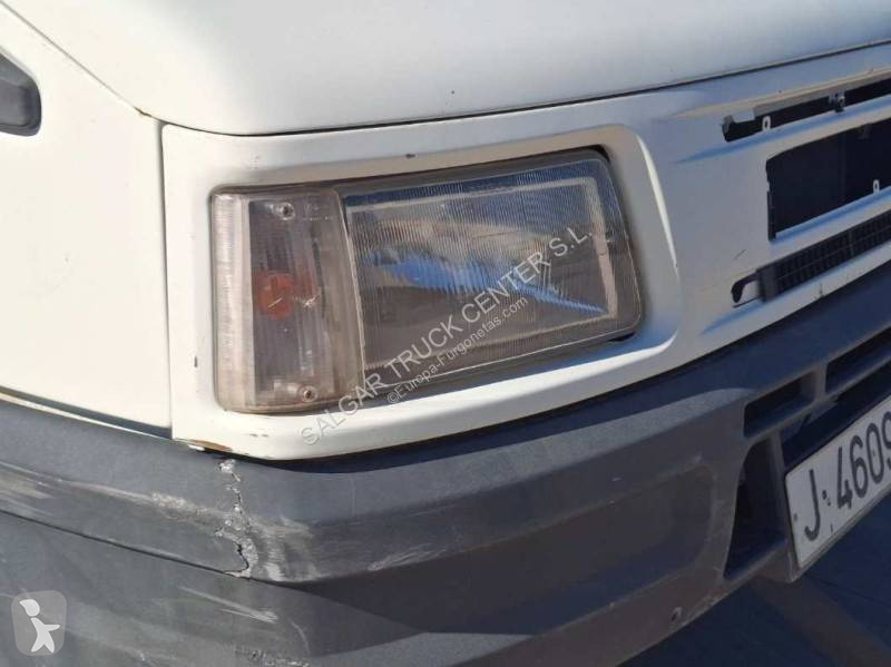 Furgoneta Iveco