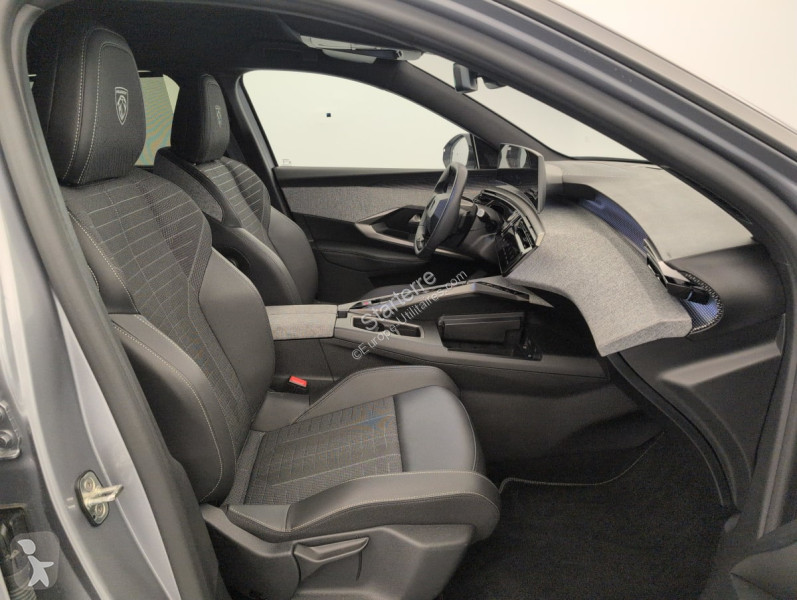 Véhicule utilitaire Peugeot