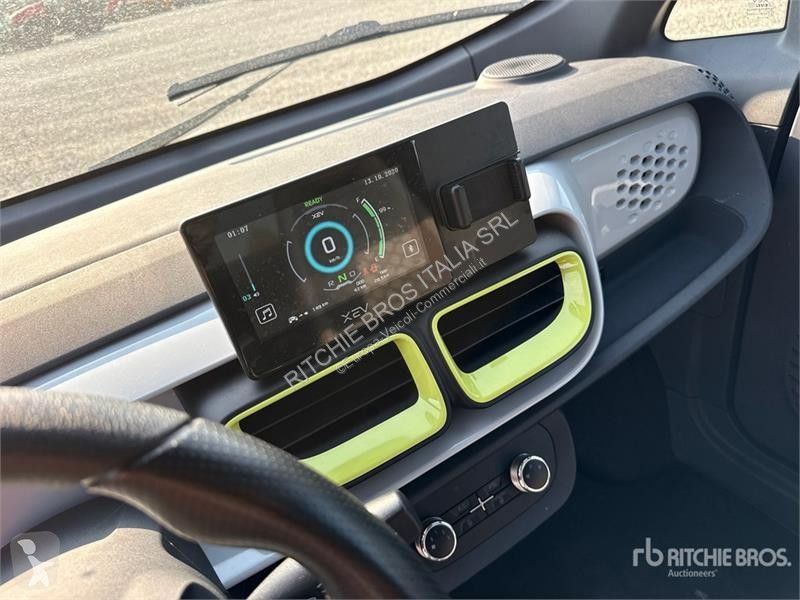 Лекотоварен автомобил  XEV Yoyo