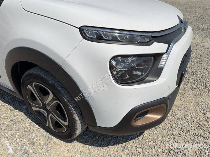 Комерційні автомобілі Citroën C3