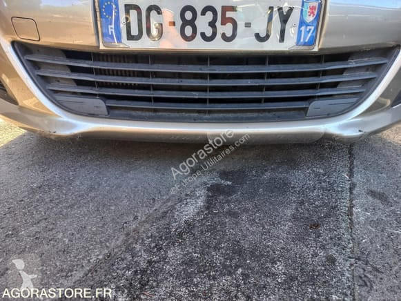 Комерційні автомобілі