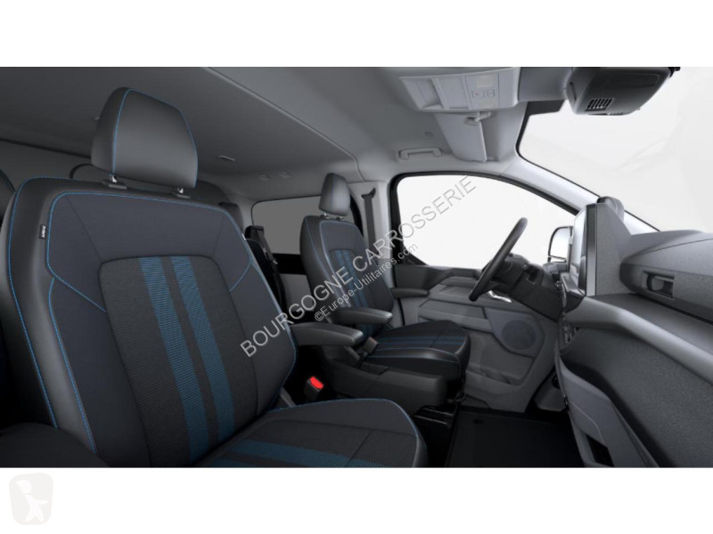Véhicule utilitaire Ford TRANSIT CUSTOM 2.5...