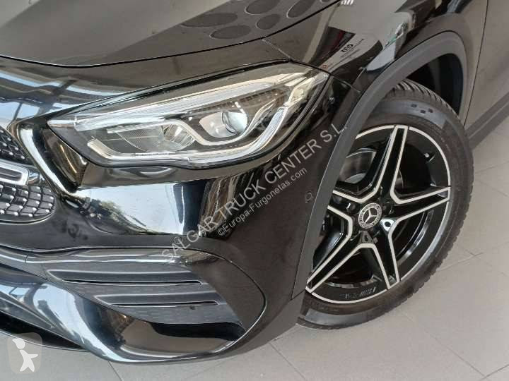 Комерційні автомобілі Mercedes
