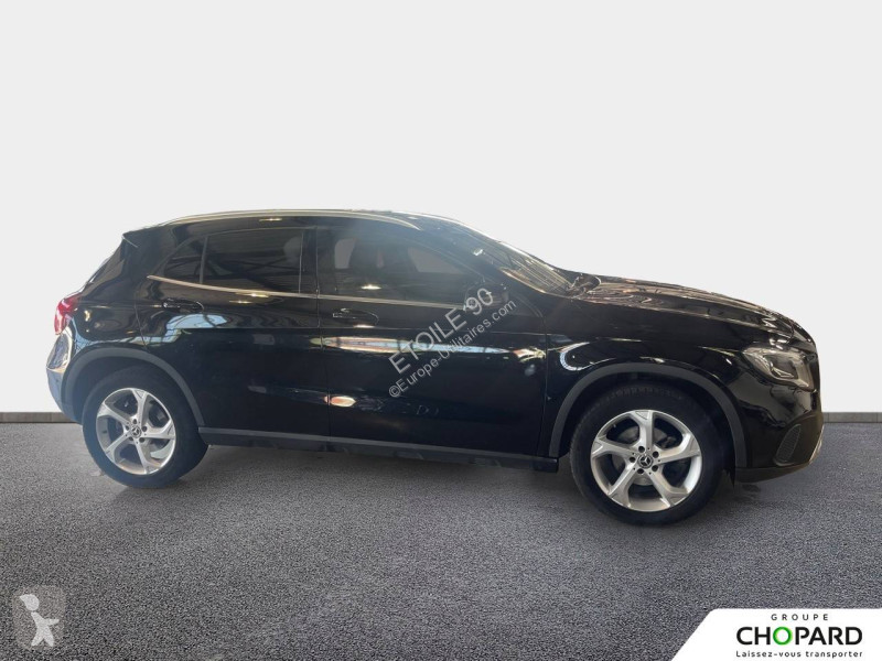 Лекотоварен автомобил Mercedes GLA 200 d 7-G...