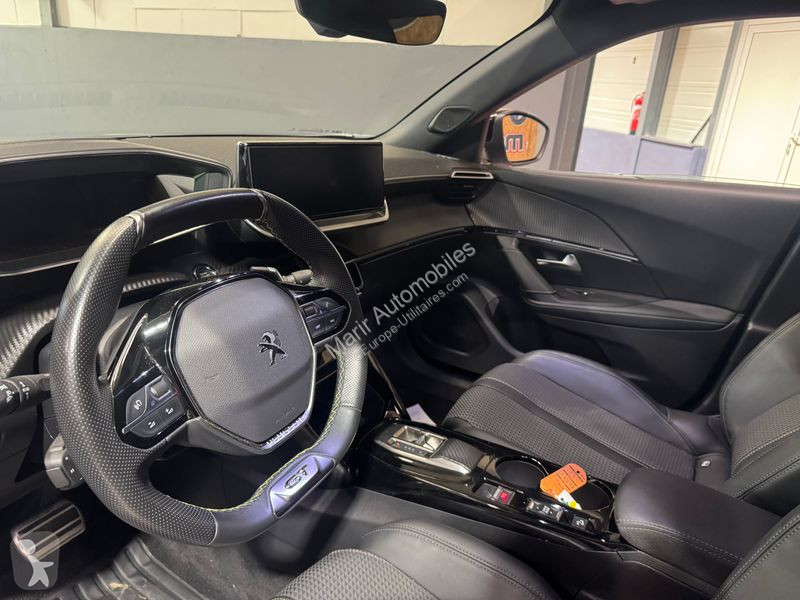 Véhicule utilitaire Peugeot
